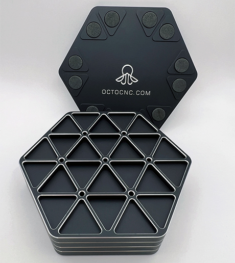 Isocoaster Stealth Black